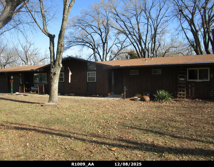 exterior photo of primary building or land of the property