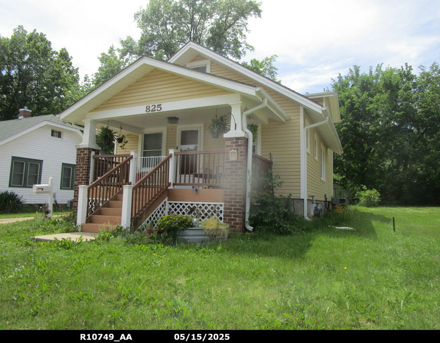 exterior photo of primary building or land of the property