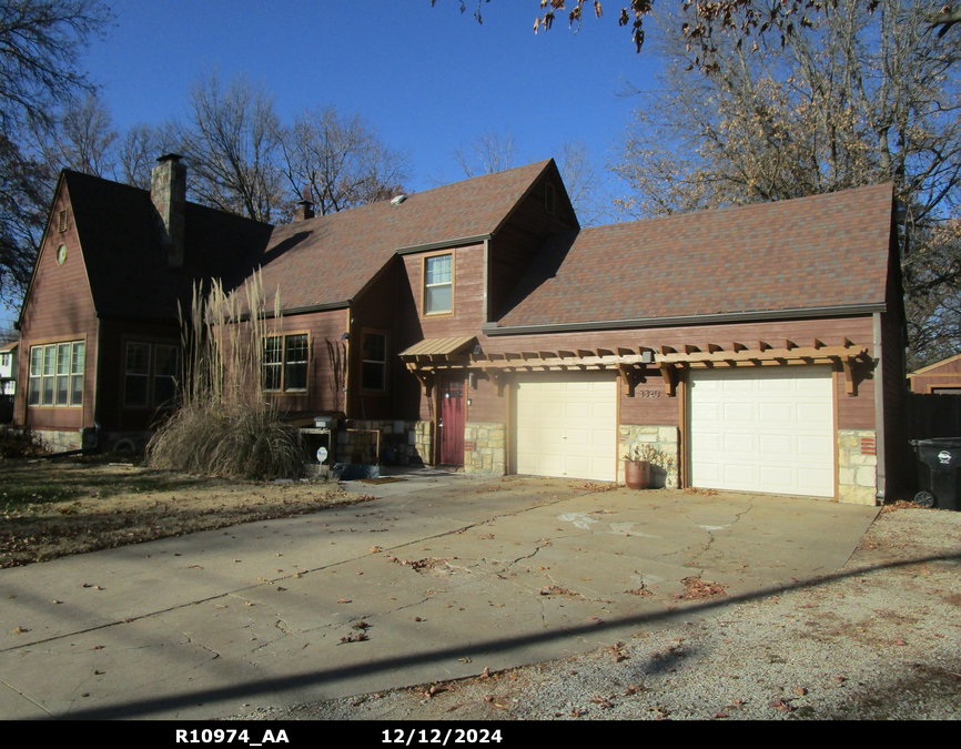 exterior photo of primary building or land of the property