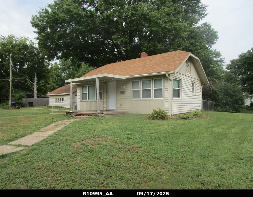 exterior photo of primary building or land of the property