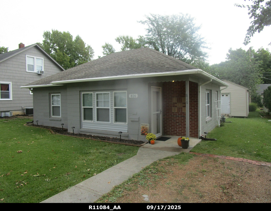 exterior photo of primary building or land of the property