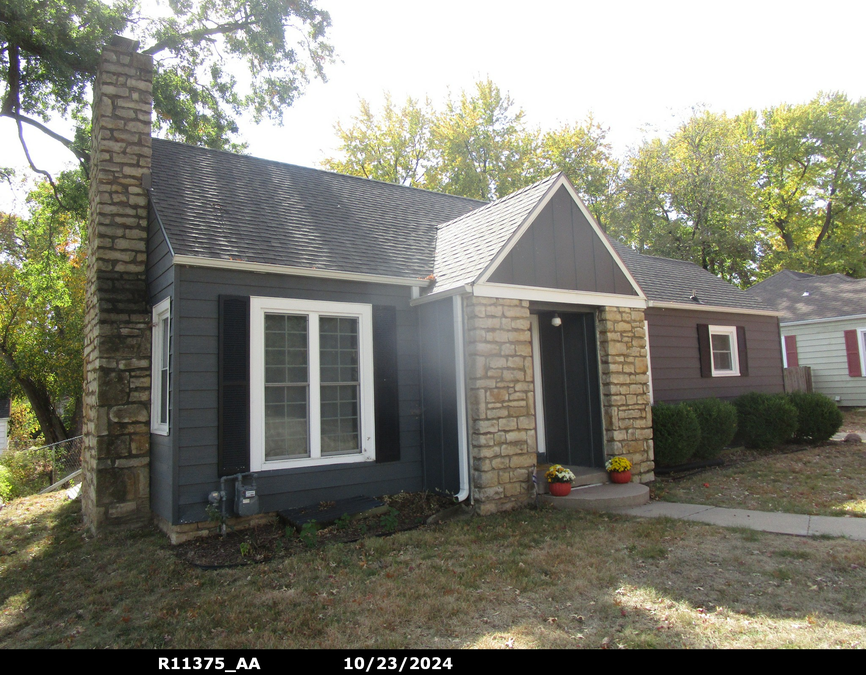 exterior photo of primary building or land of the property