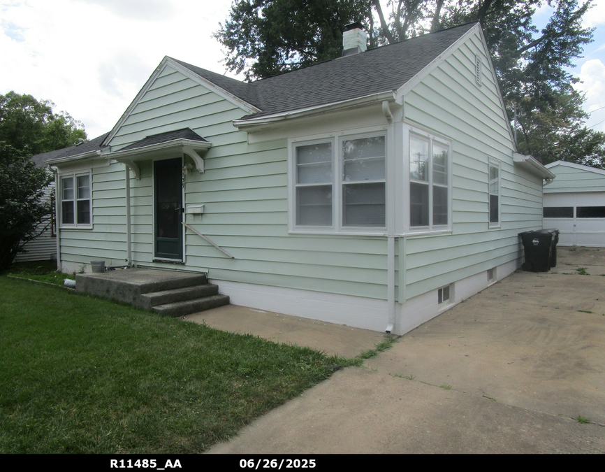 exterior photo of primary building or land of the property