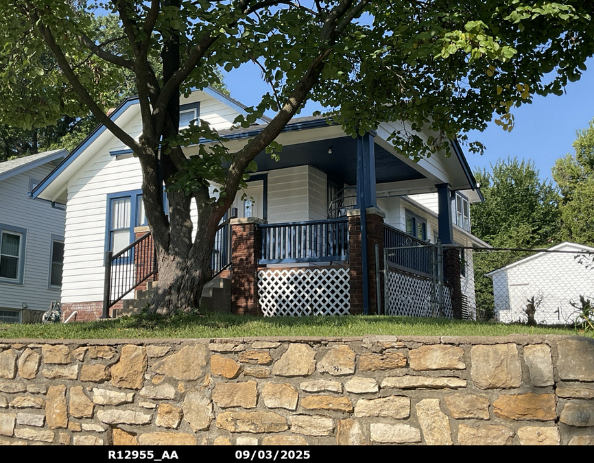 exterior photo of primary building or land of the property