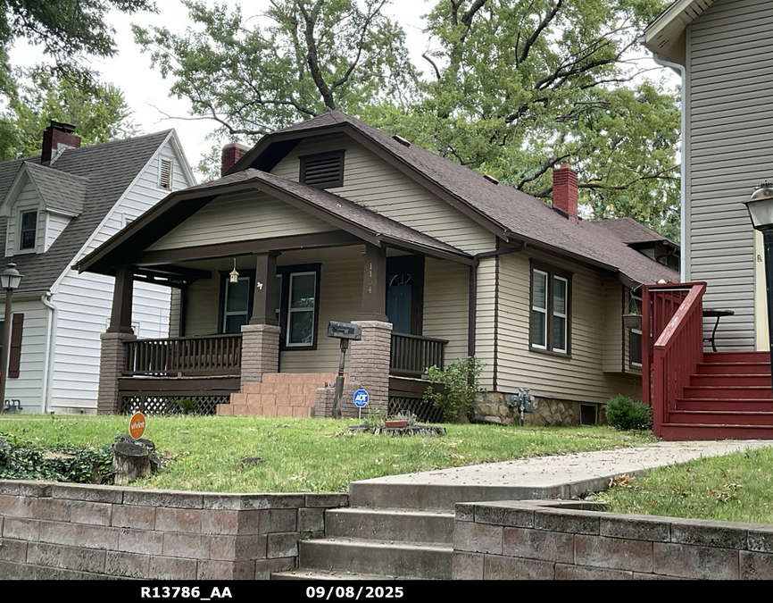 exterior photo of primary building or land of the property