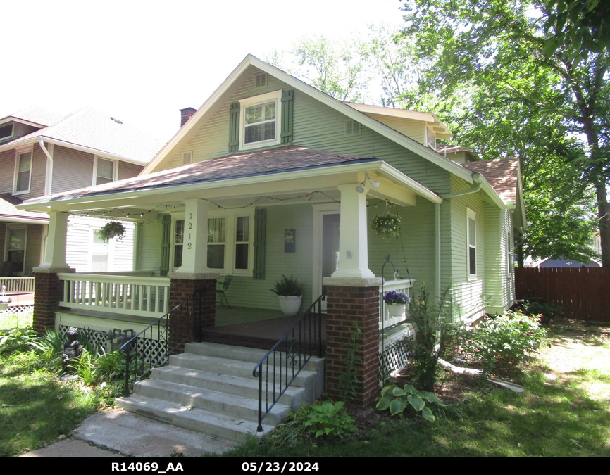 exterior photo of primary building or land of the property