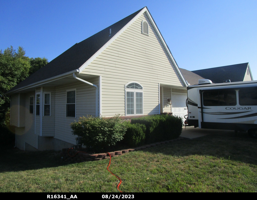 exterior photo of primary building or land of the property