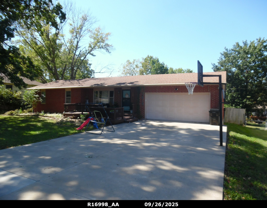 exterior photo of primary building or land of the property