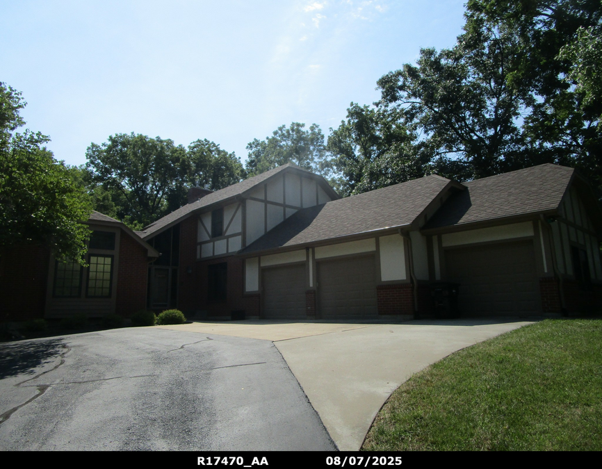 exterior photo of primary building or land of the property