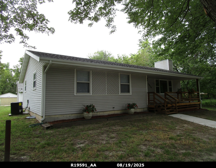 exterior photo of primary building or land of the property