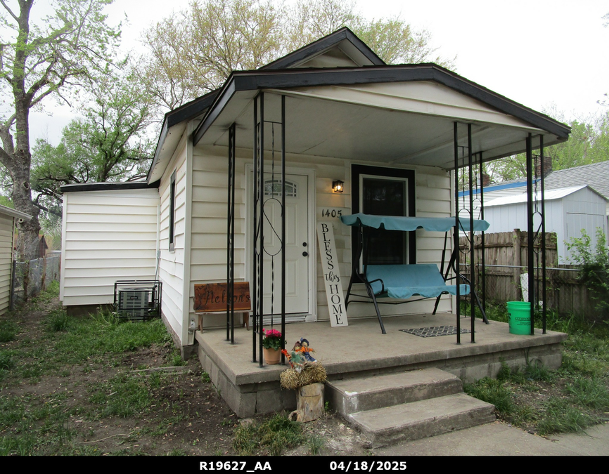 exterior photo of primary building or land of the property