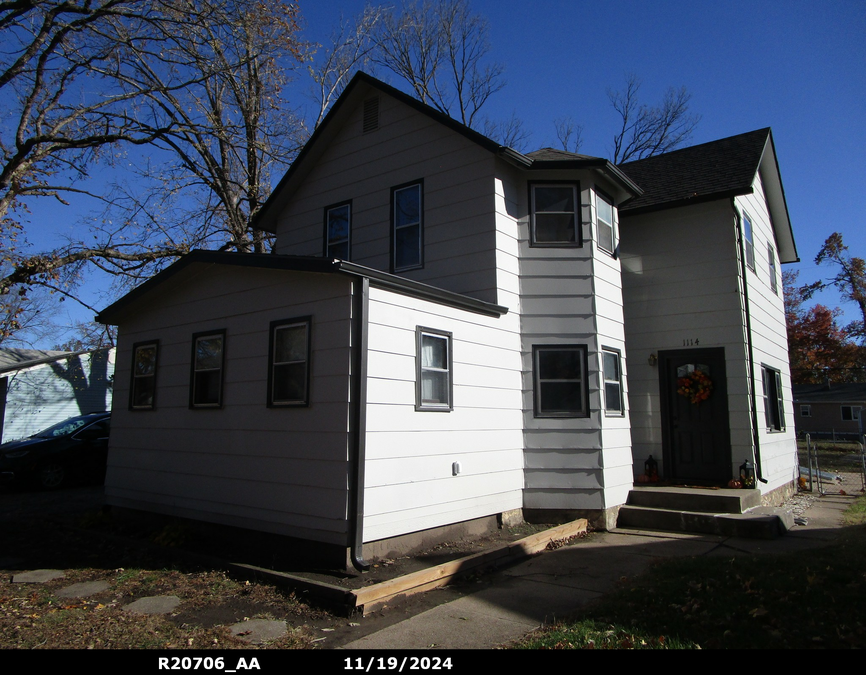 exterior photo of primary building or land of the property