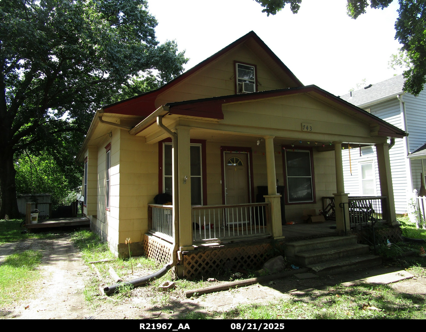 exterior photo of primary building or land of the property