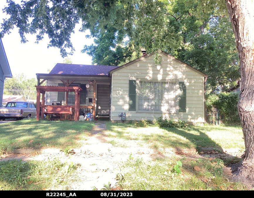 exterior photo of primary building or land of the property