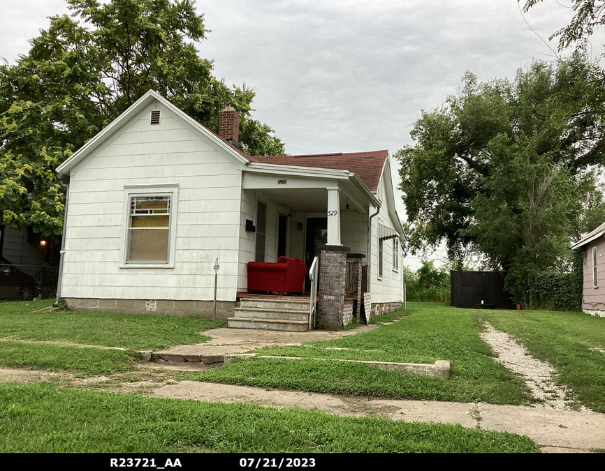 exterior photo of primary building or land of the property