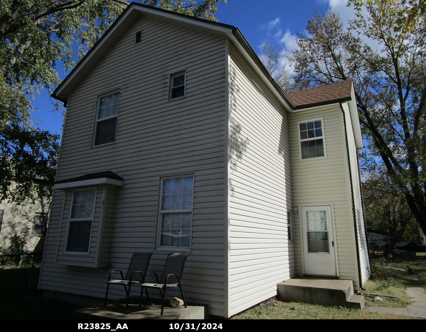 exterior photo of primary building or land of the property