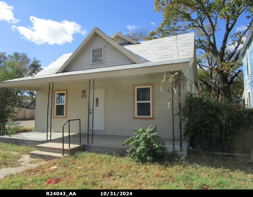 exterior photo of primary building or land of the property