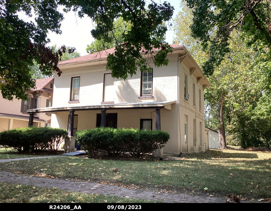 exterior photo of primary building or land of the property