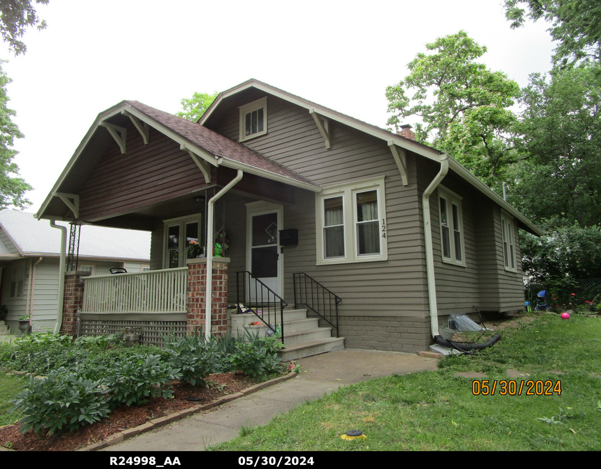 exterior photo of primary building or land of the property