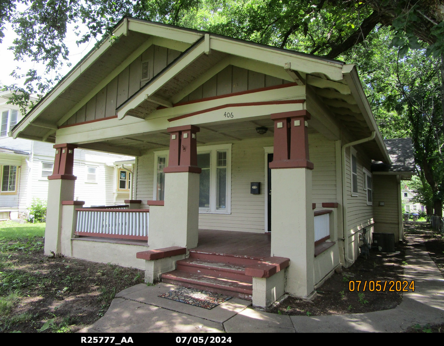 exterior photo of primary building or land of the property