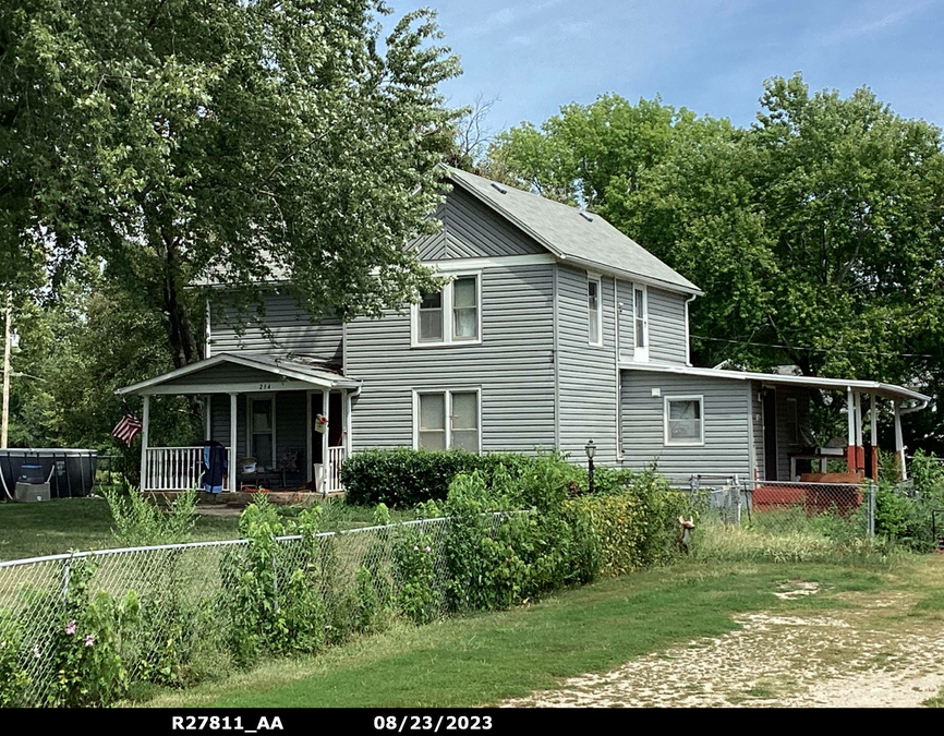 exterior photo of primary building or land of the property