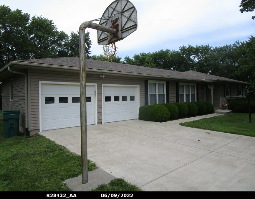 exterior photo of primary building or land of the property