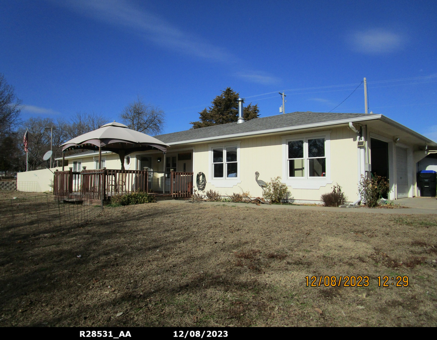 exterior photo of primary building or land of the property