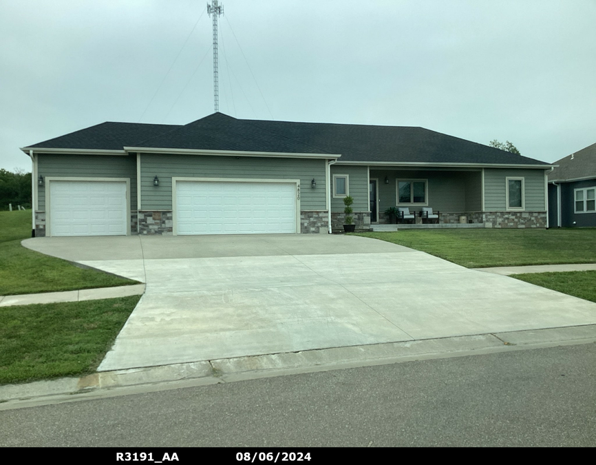 exterior photo of primary building or land of the property