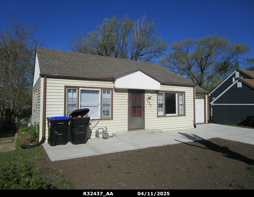 exterior photo of primary building or land of the property