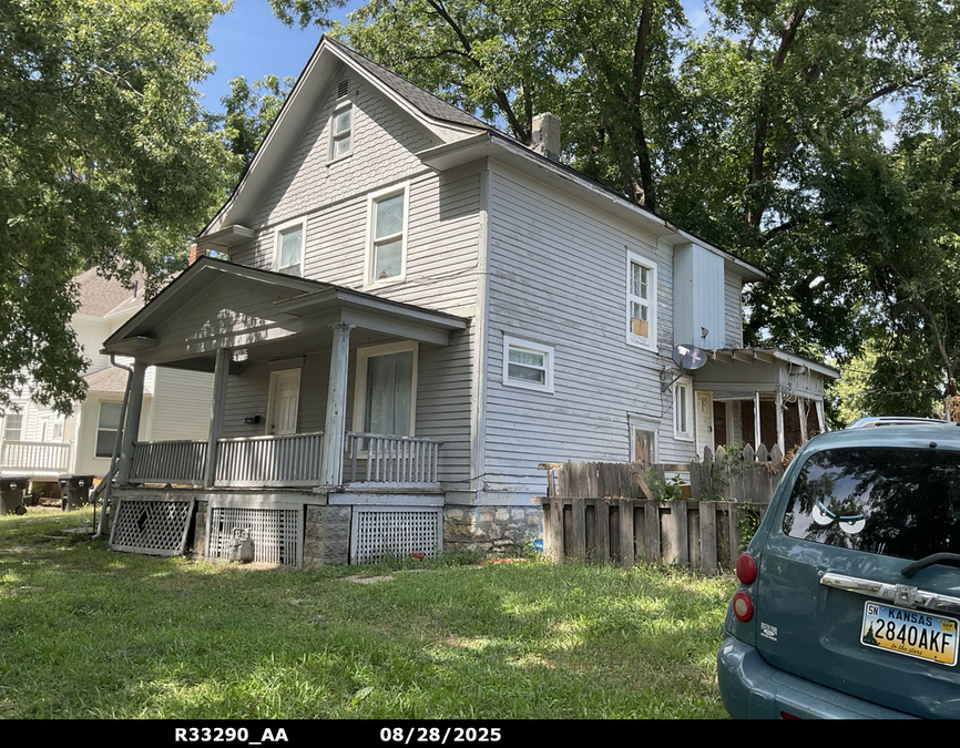 exterior photo of primary building or land of the property