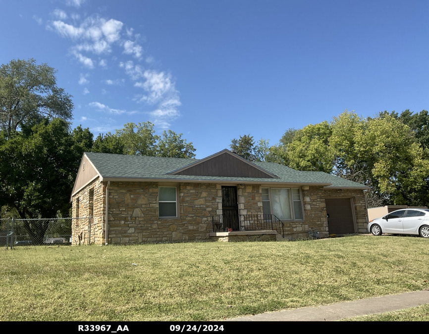 exterior photo of primary building or land of the property