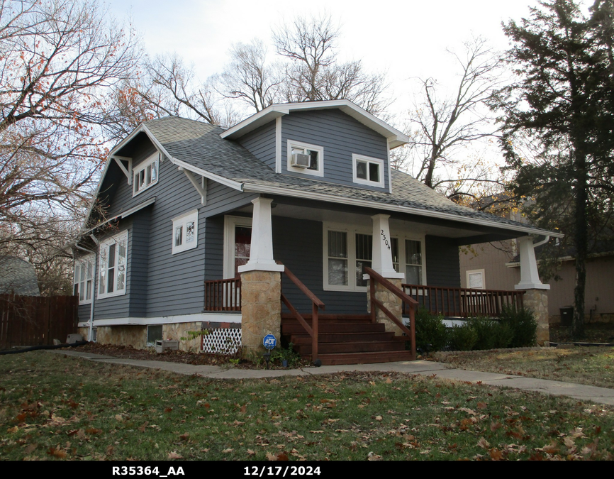 exterior photo of primary building or land of the property