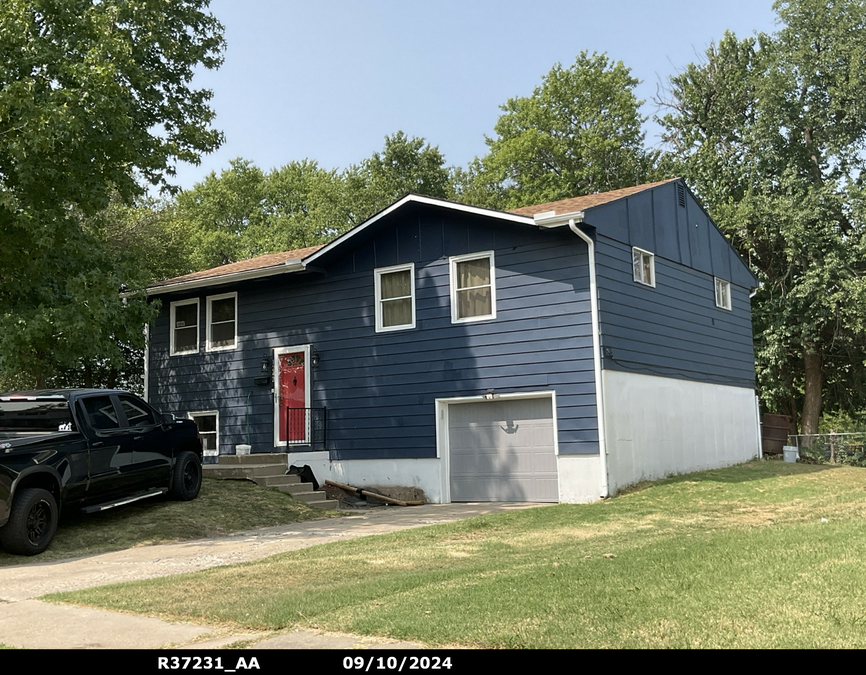exterior photo of primary building or land of the property