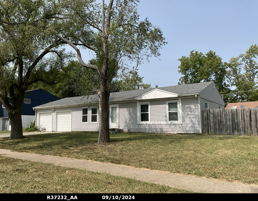 exterior photo of primary building or land of the property