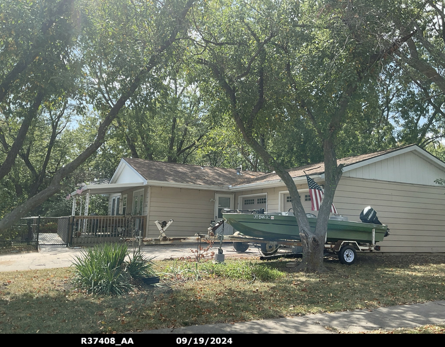 exterior photo of primary building or land of the property