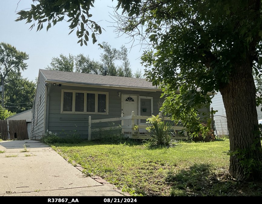 exterior photo of primary building or land of the property