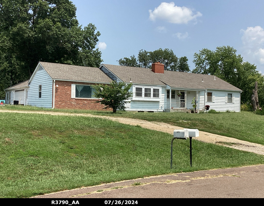 exterior photo of primary building or land of the property