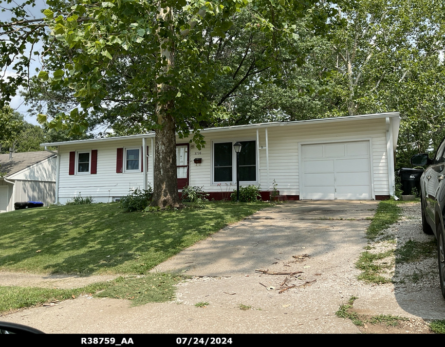 exterior photo of primary building or land of the property