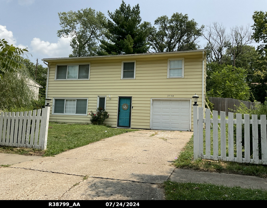 exterior photo of primary building or land of the property