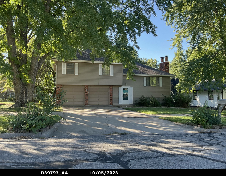 exterior photo of primary building or land of the property