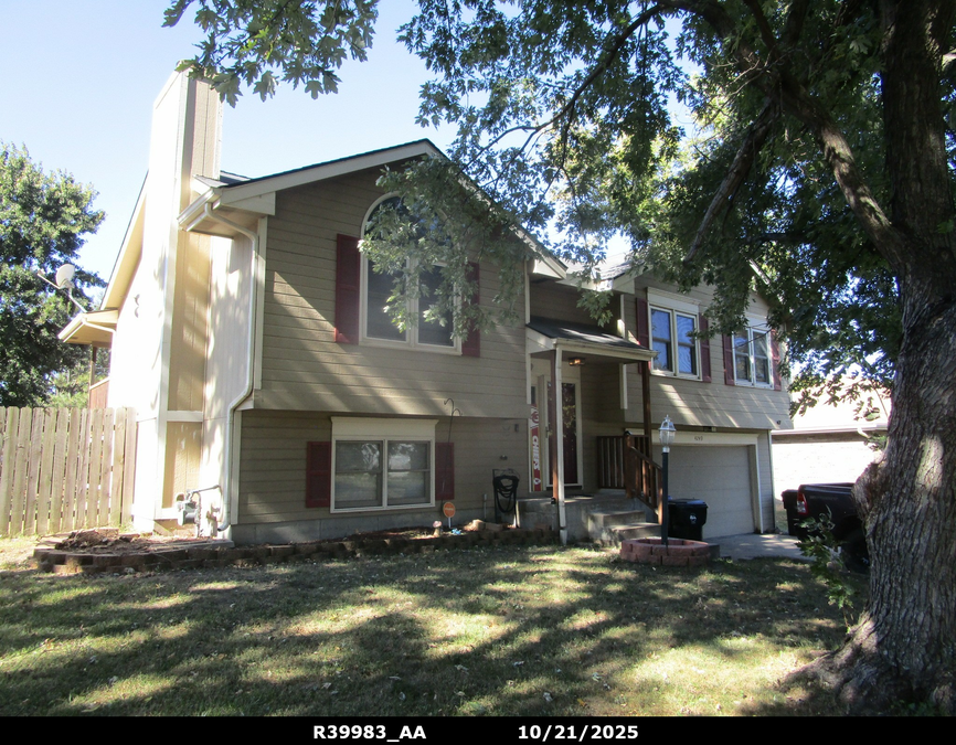 exterior photo of primary building or land of the property