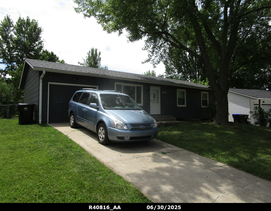 exterior photo of primary building or land of the property