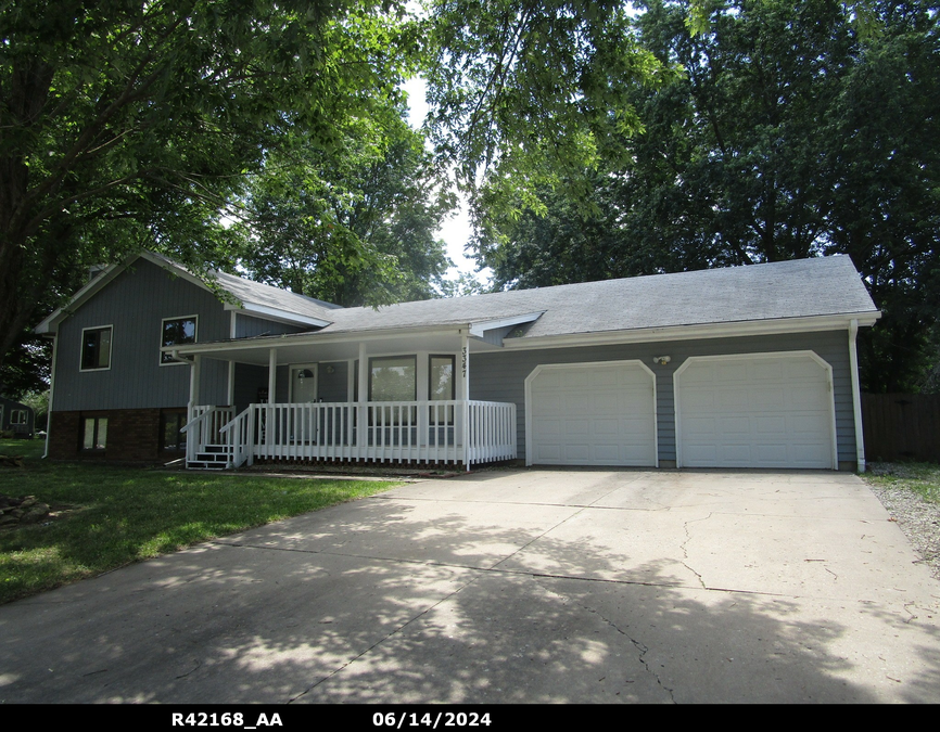 exterior photo of primary building or land of the property