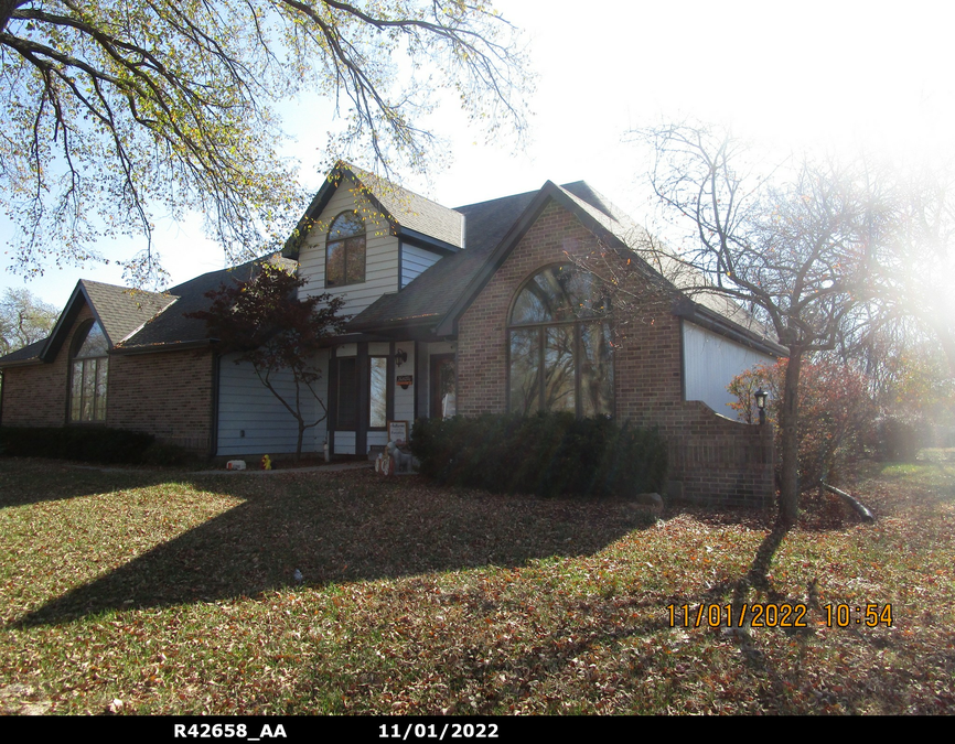 exterior photo of primary building or land of the property