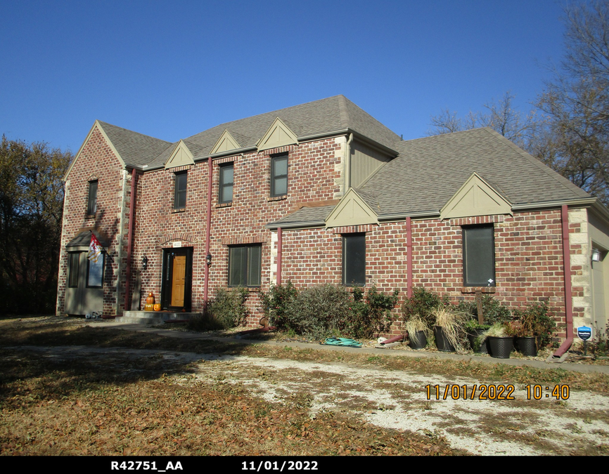 exterior photo of primary building or land of the property