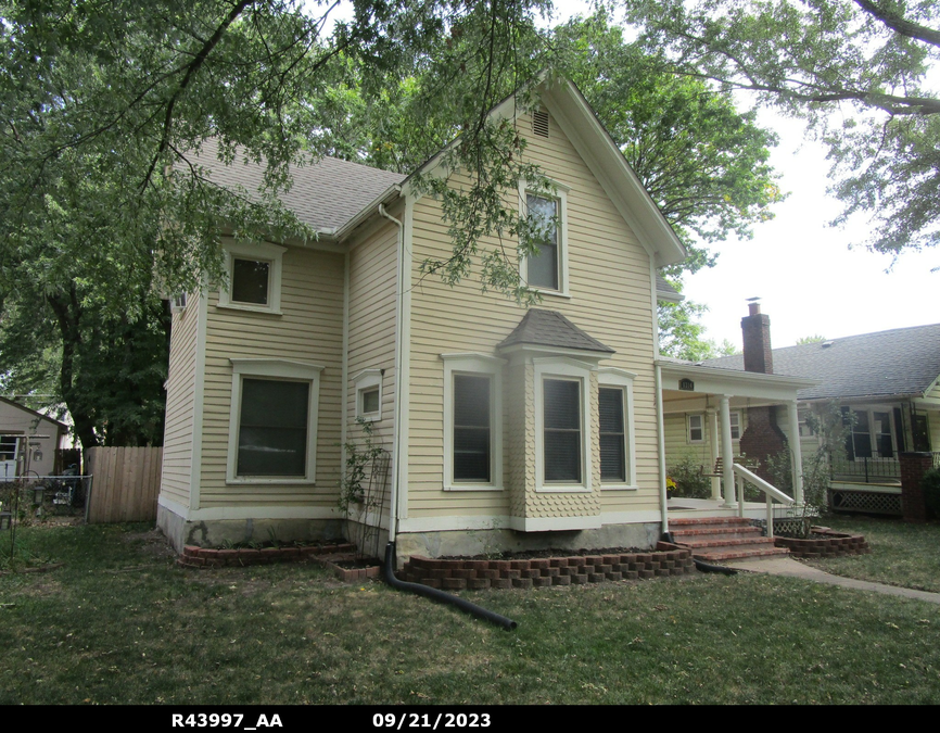 exterior photo of primary building or land of the property