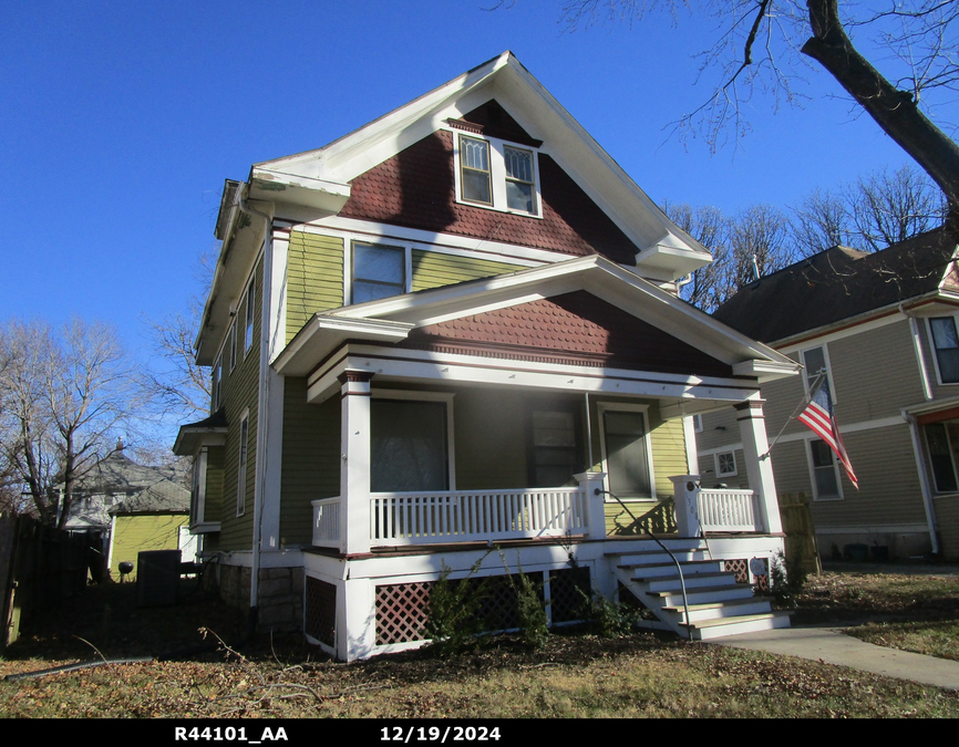 exterior photo of primary building or land of the property