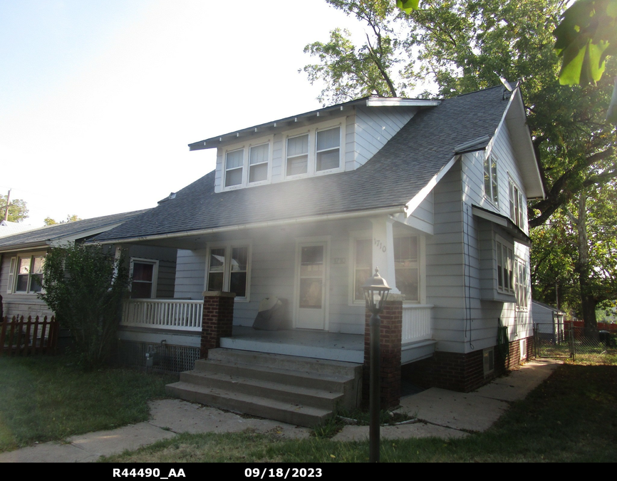 exterior photo of primary building or land of the property