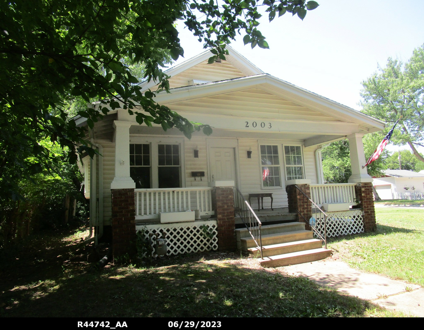 exterior photo of primary building or land of the property