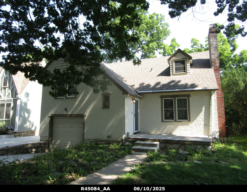 exterior photo of primary building or land of the property